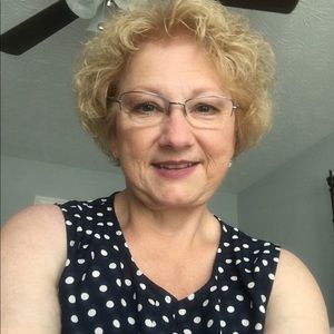 Meet your Posher, Cathy